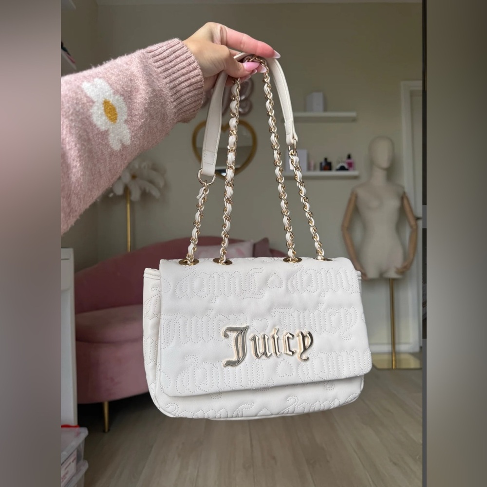 Juicy Couture Cream Quilted Shoulder Bag